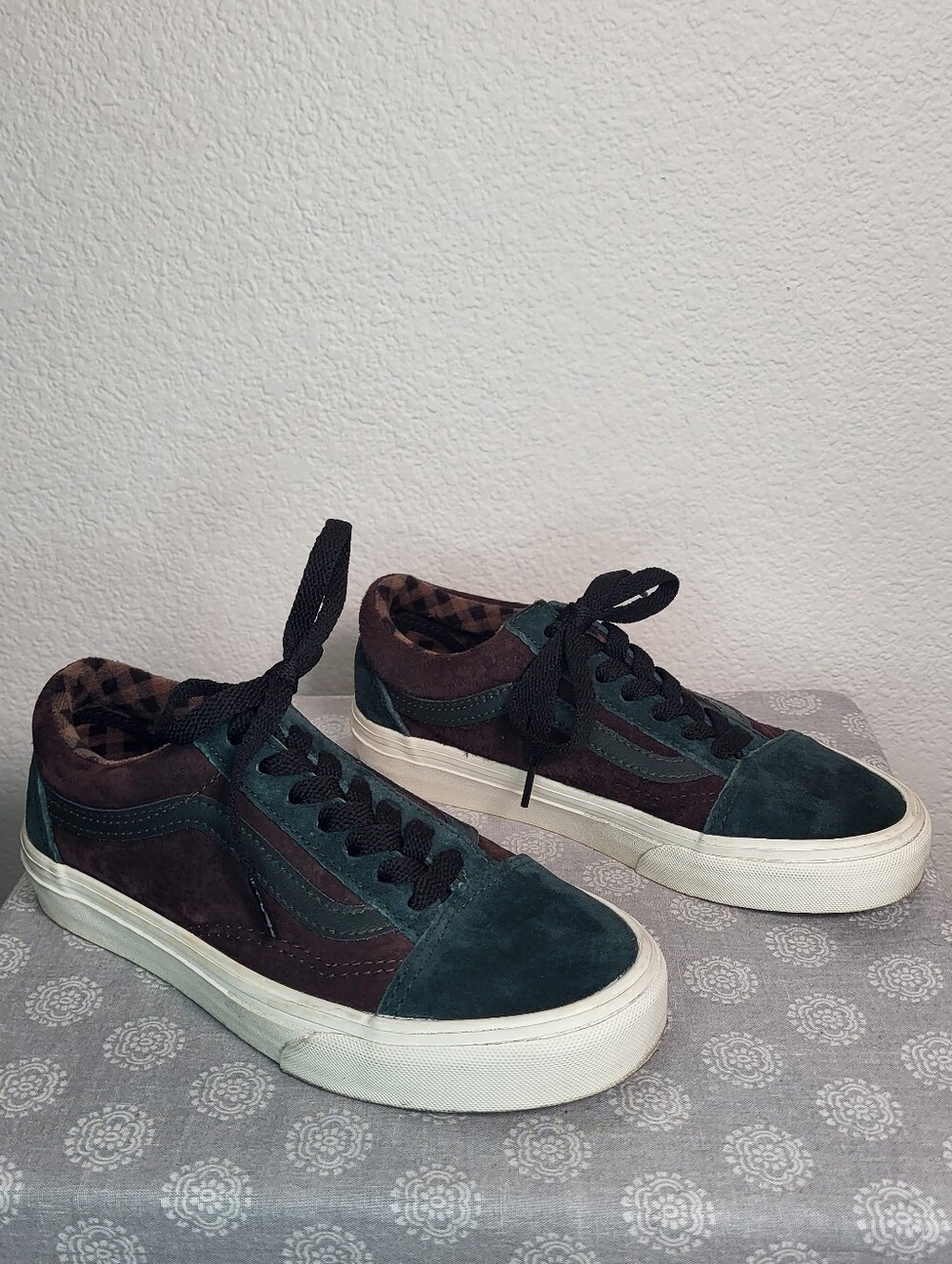 Vans Old Skool Pig Suede in Plaid Scarab / Brown size 3.5 Men (5 Women)